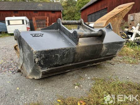 Vägverksskopa Tik 750 Liter